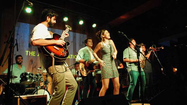 Entrevista y fotos del concierto de La Garfield y Los Monda en Puerto Vallarta